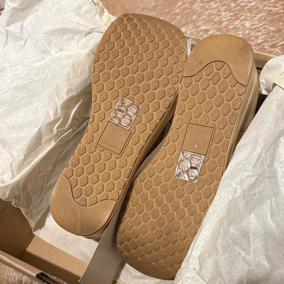 Dolce Vita Jhenee Perforated Platform Sneakers - Picture 6 of 6